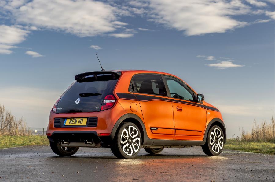  Renault Twingo GT 2016 года  (UK) (фото 11 из 25)